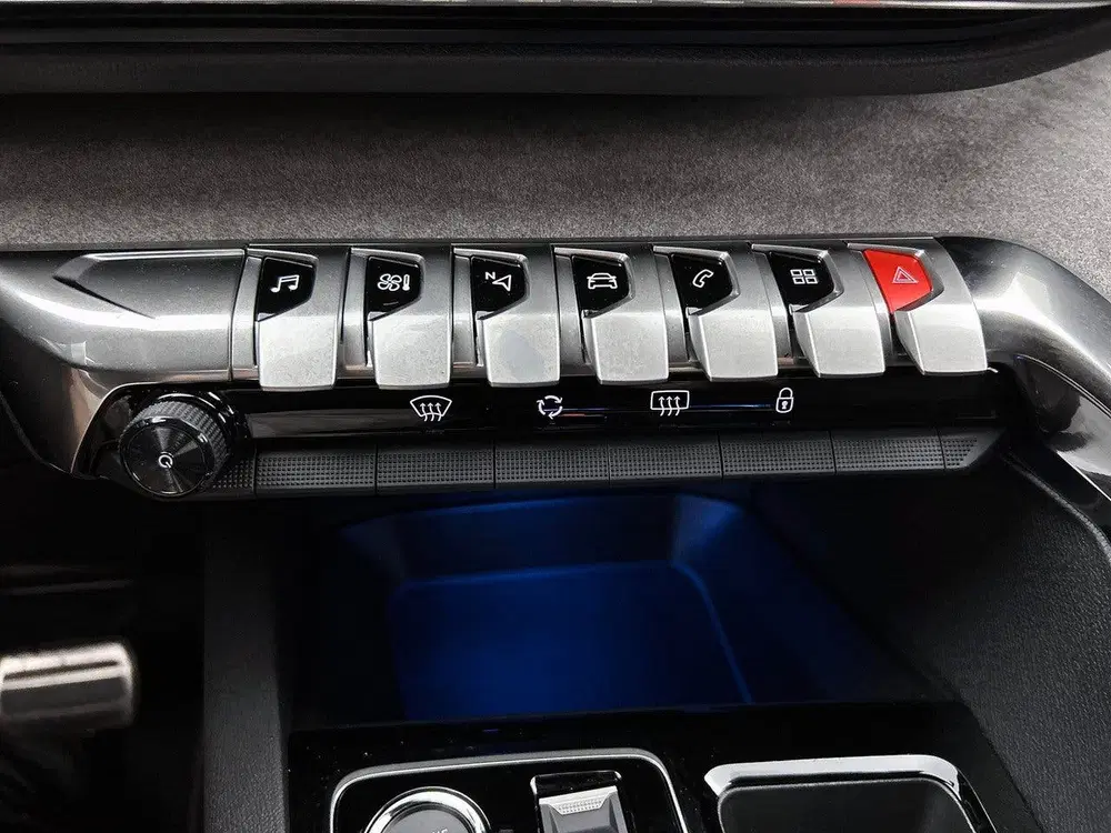 Peugeot 3008 Hybrid 145pk Automaat GT uit 2024, foto 10