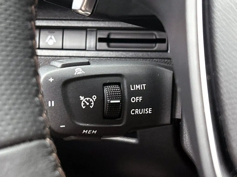 Peugeot 3008 Hybrid 145pk Automaat GT uit 2024, foto 6