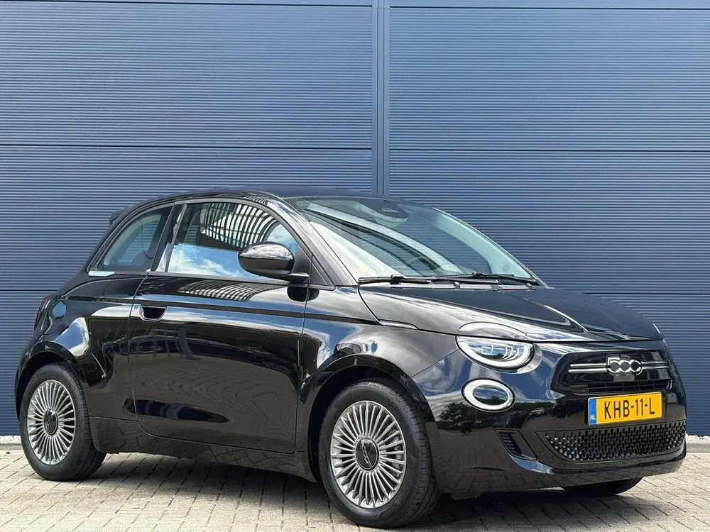 Fiat 500 1.0 Hybrid Torino Launch Edition uit 2026, foto 3