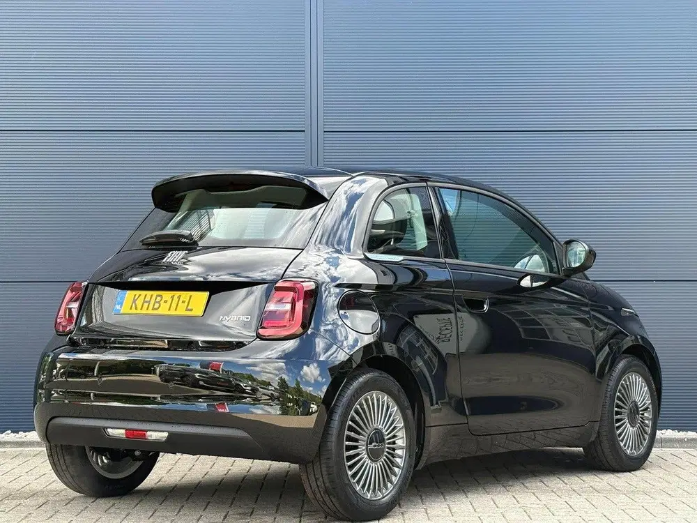 Fiat 500 1.0 Hybrid Torino Launch Edition uit 2026, foto 5
