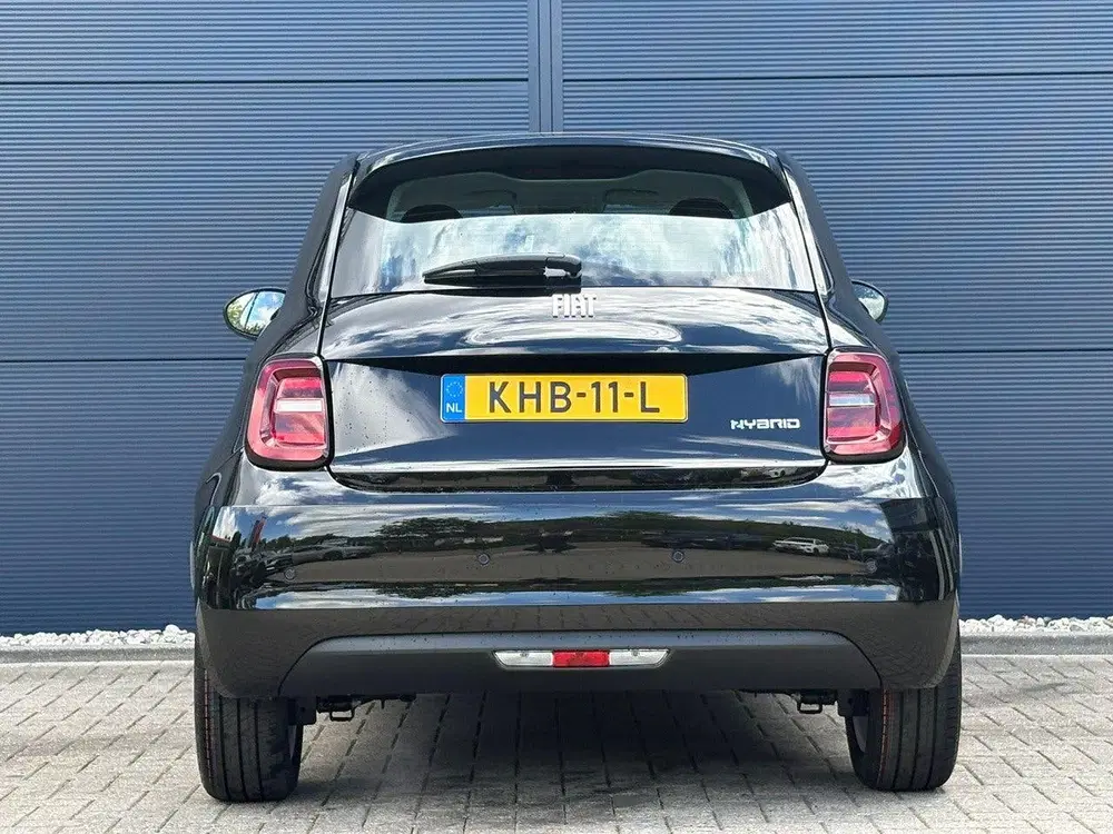 Fiat 500 1.0 Hybrid Torino Launch Edition uit 2026, foto 6