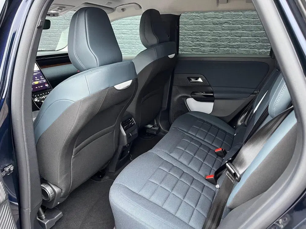 Citroën C5 Aircross Plug-in Hybrid 195pk Aut Business Camer uit 2025, foto 12