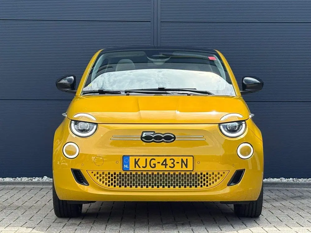 Fiat 500 42 kWh Icon uit 2026, foto 2
