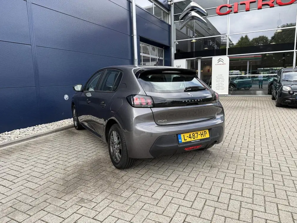 Peugeot 208 1.2 PureTech Active Pack uit 2021, foto 4
