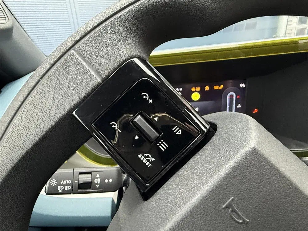 Fiat Grande Panda 1.2 Hybrid 100pk eDCT6 Icon uit 2026, foto 13