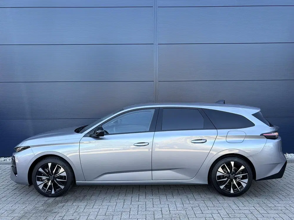 Peugeot 308 SW 1.6 Plug-in Hybrid 195 GT (bj 2026) uit 2026, foto 2