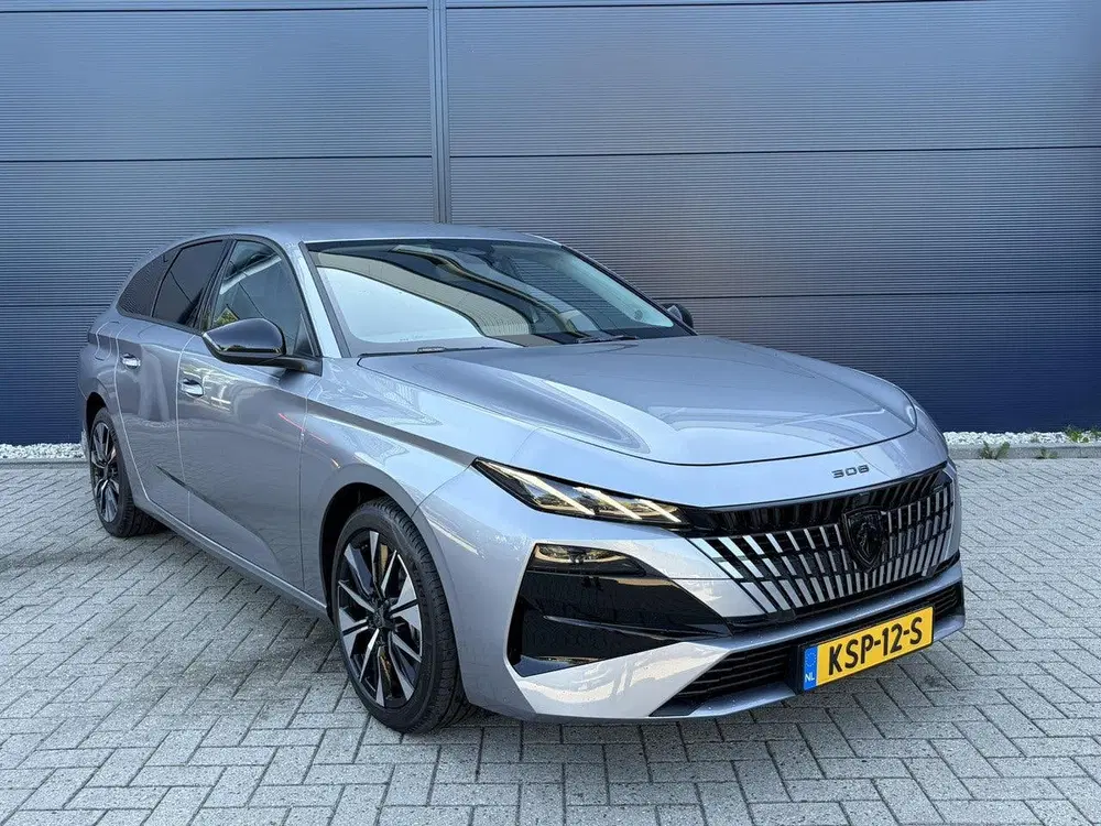 Peugeot 308 SW 1.6 Plug-in Hybrid 195 GT (bj 2026) uit 2026, foto 4