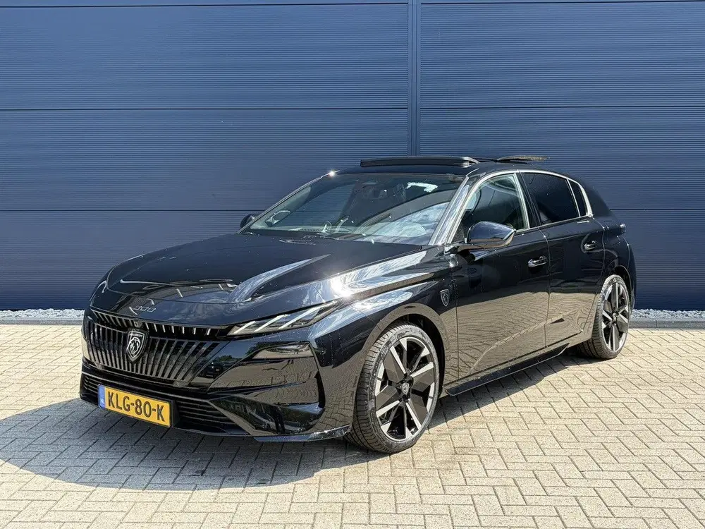Peugeot 308 1.6 Plug-in Hybrid 195 GT 360° Vision & Dr uit 2026