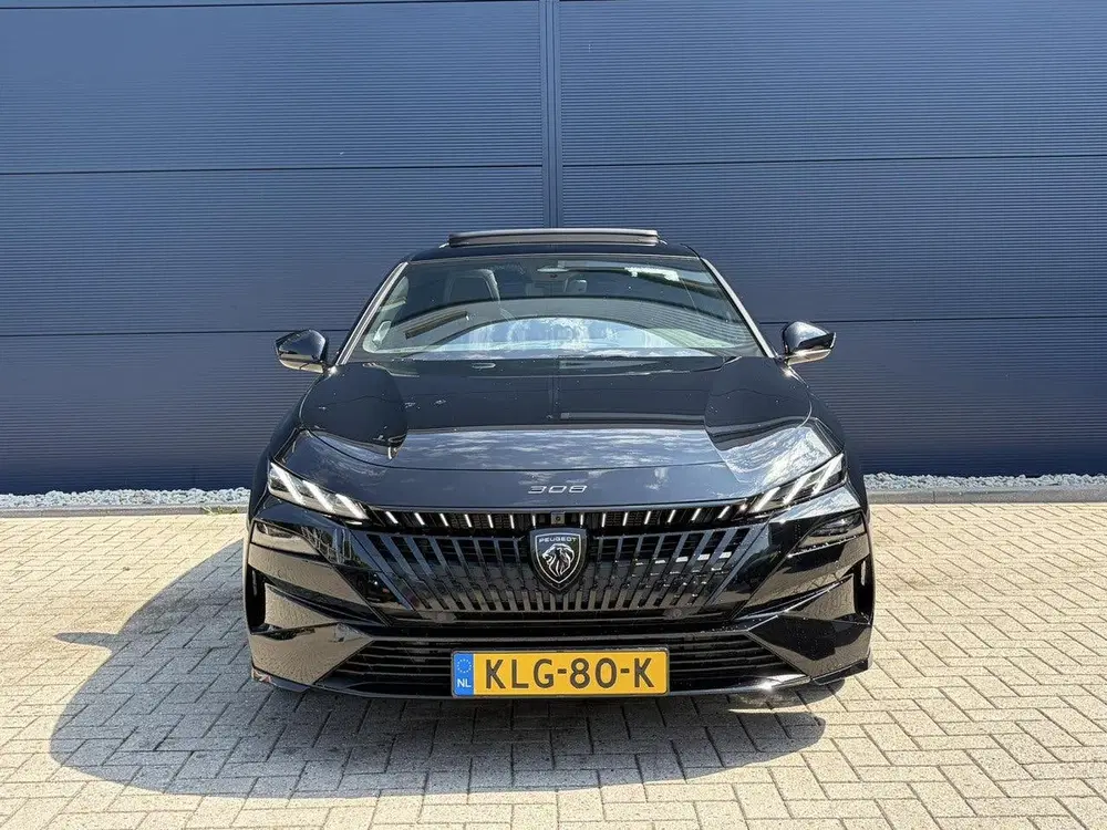 Peugeot 308 1.6 Plug-in Hybrid 195 GT 360° Vision & Dr uit 2026, foto 4