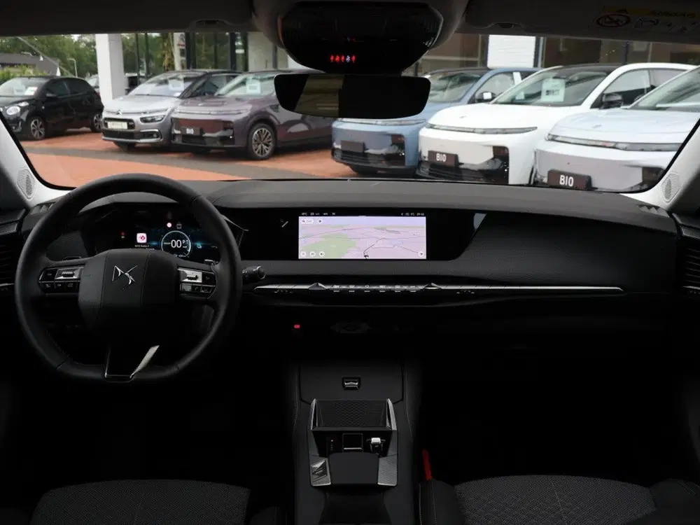 DS Automobiles N°4 DS N°4 E-Tense EV 58 uit 2025, foto 5