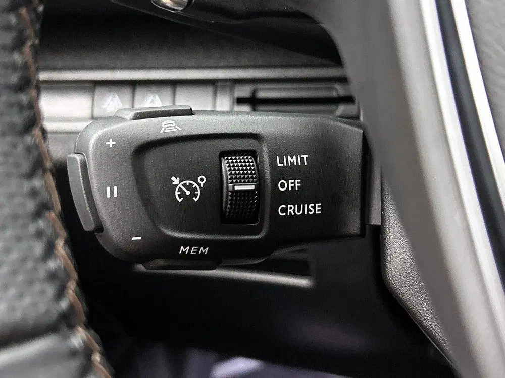 Peugeot 3008 Hybrid 145pk Automaat GT uit 2024, foto 6