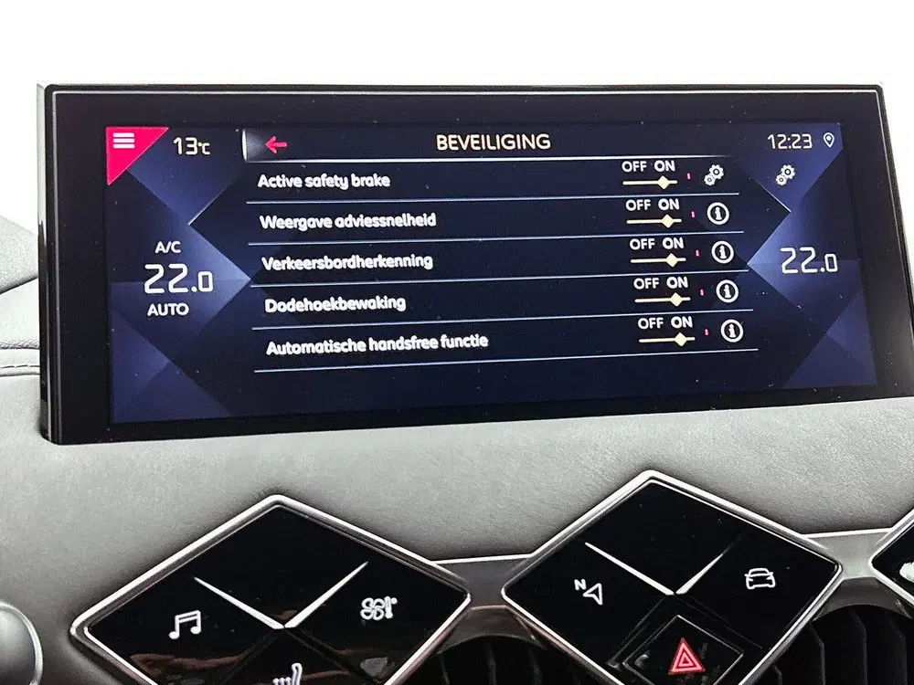 DS Automobiles DS 3 DS DS 3 Crossback 130 pk Automaat Grand Ch uit 2019, foto 15