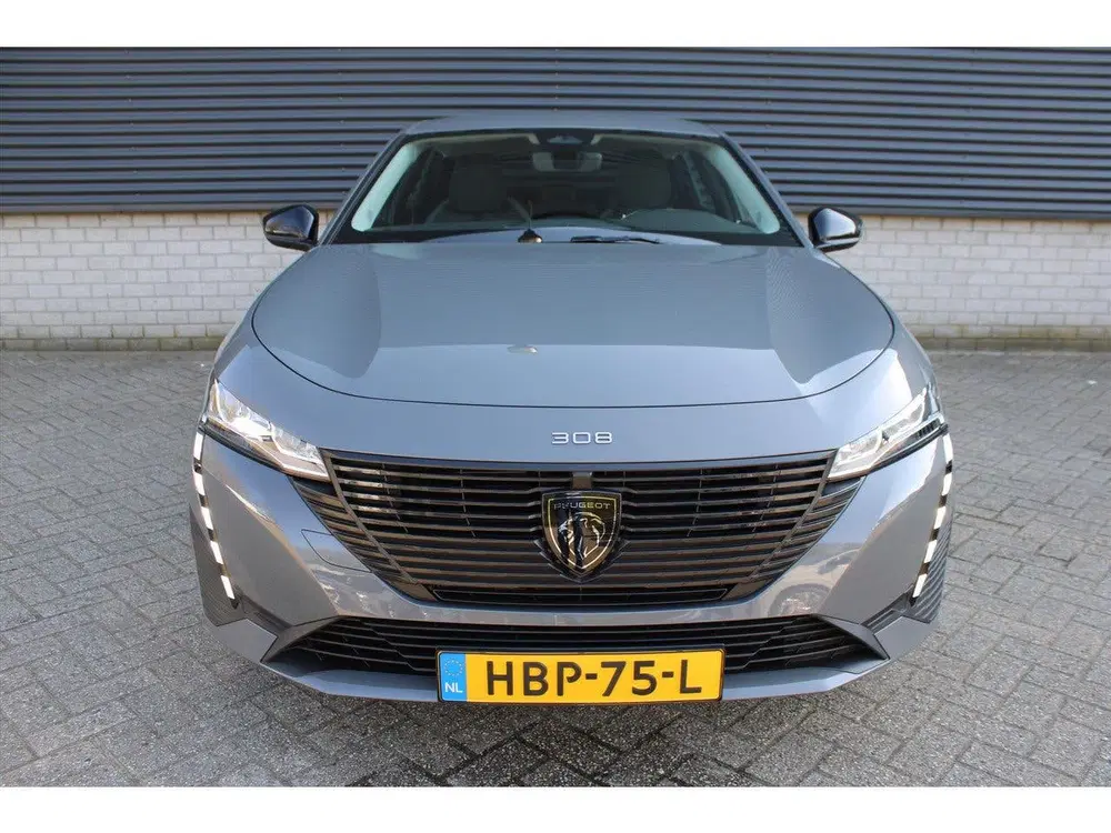 Peugeot 308 SW Active Pack Business 130pk I Navigatie uit 2025, foto 3