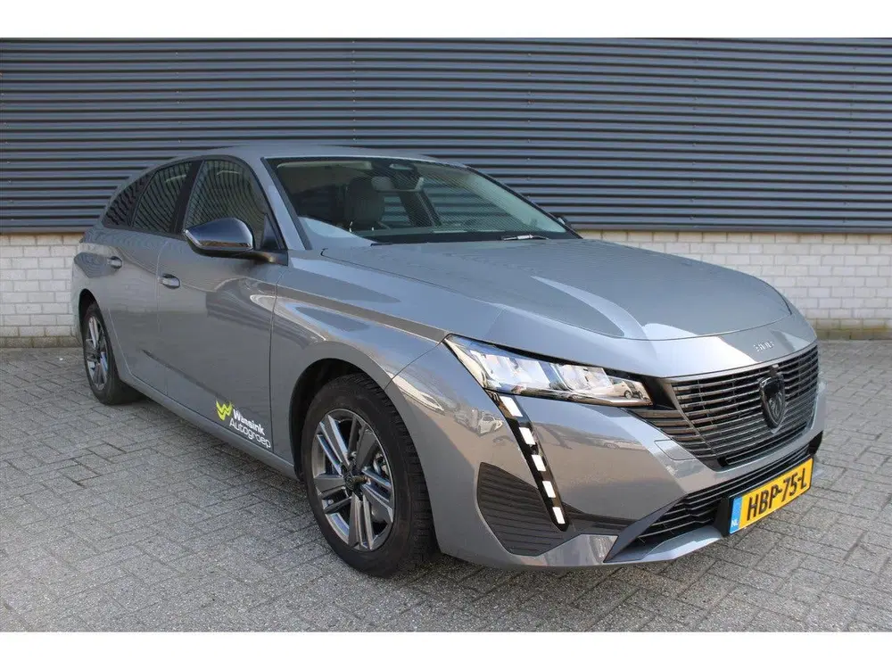 Peugeot 308 SW Active Pack Business 130pk I Navigatie uit 2025, foto 4
