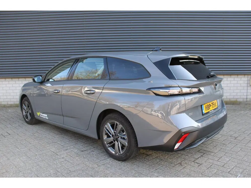 Peugeot 308 SW Active Pack Business 130pk I Navigatie uit 2025, foto 8
