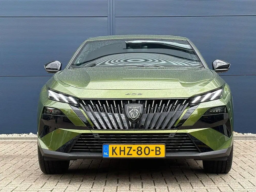 Peugeot 408 1.6 GT Exclusive Plug-In Hybrid 240 uit 2026, foto 2