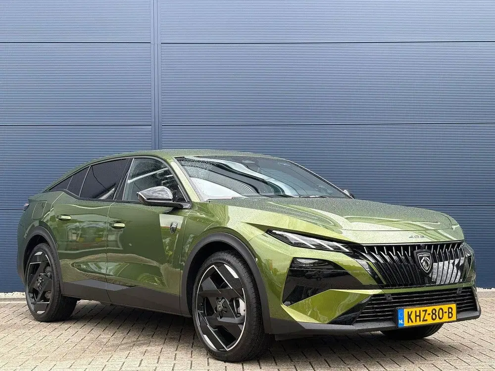 Peugeot 408 1.6 GT Exclusive Plug-In Hybrid 240 uit 2026, foto 3