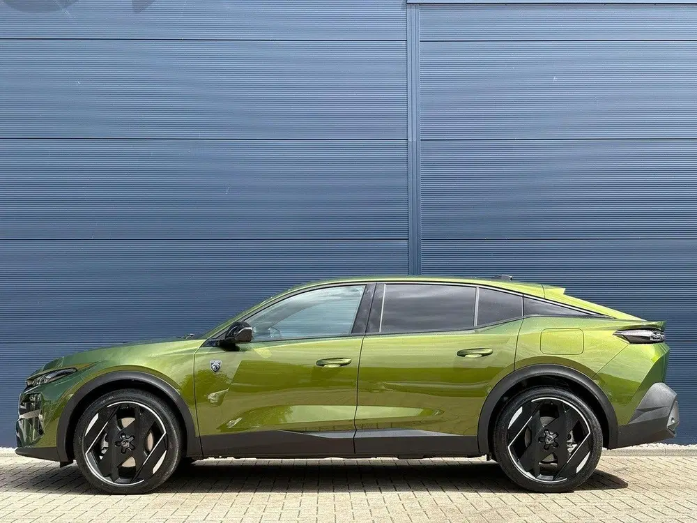 Peugeot 408 1.6 GT Exclusive Plug-In Hybrid 240 uit 2026, foto 8