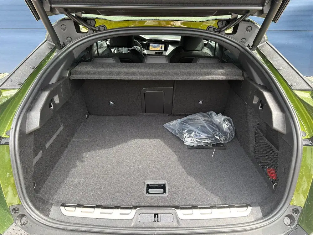 Peugeot 408 1.6 GT Exclusive Plug-In Hybrid 240 uit 2026, foto 9