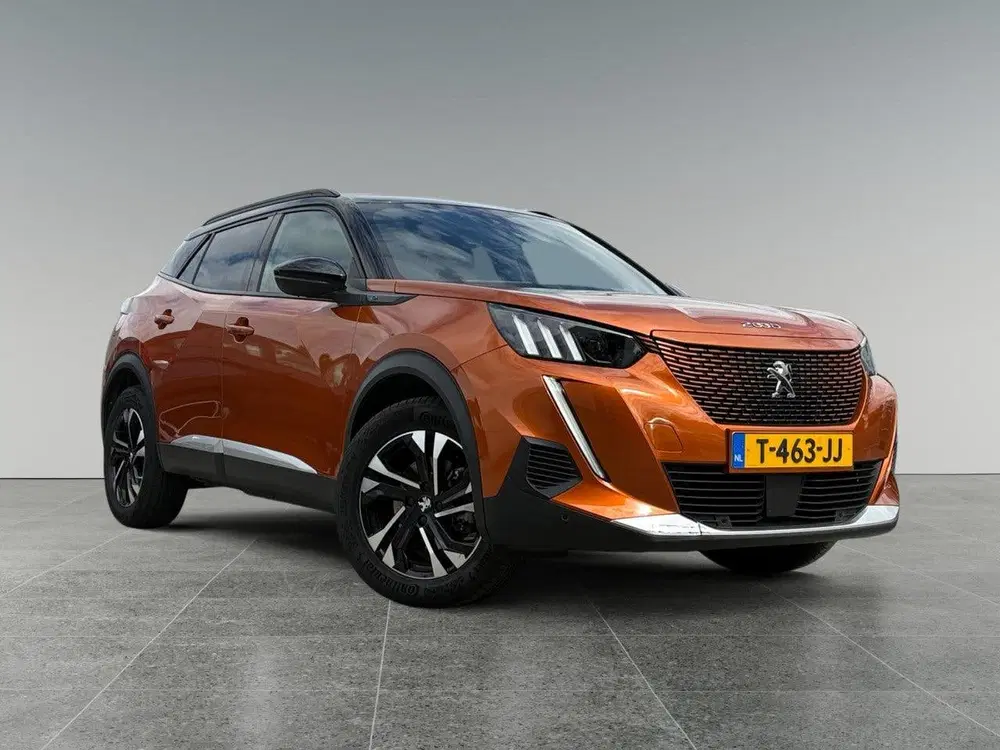 Peugeot 2008 GT EV 3-FASEN 50kWh 136pk uit 2023, foto 3