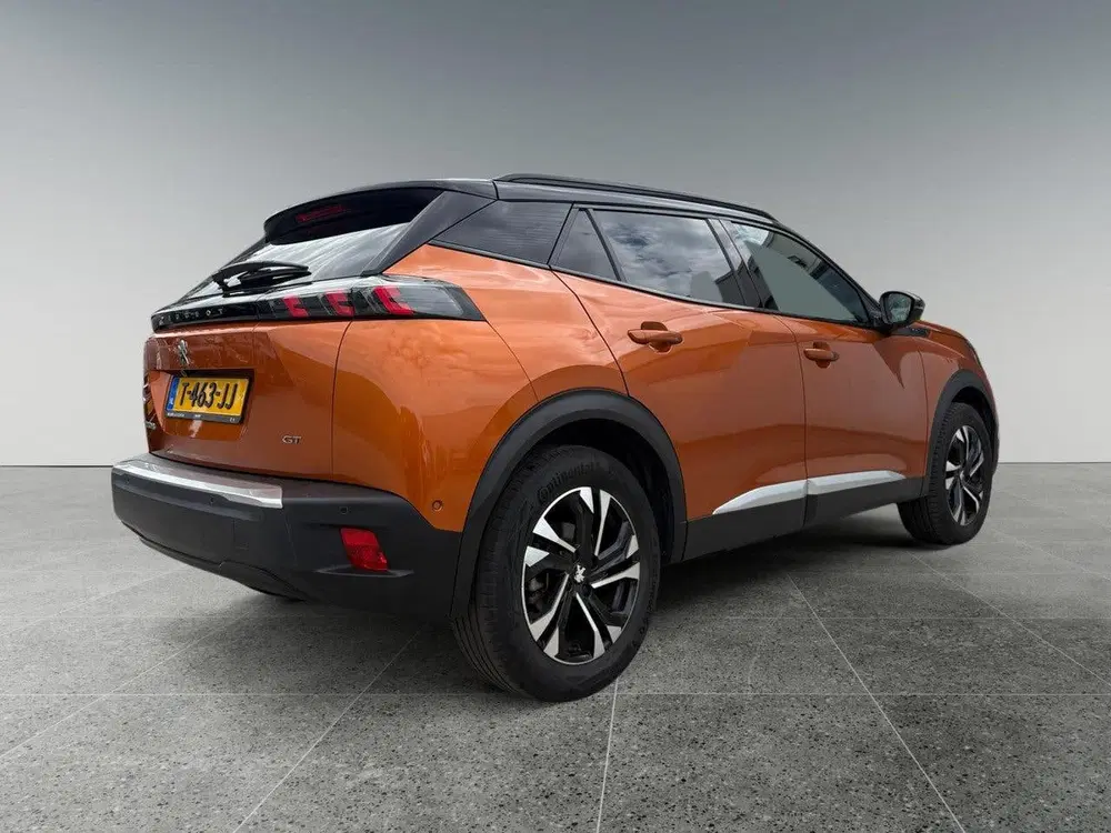 Peugeot 2008 GT EV 3-FASEN 50kWh 136pk uit 2023, foto 5