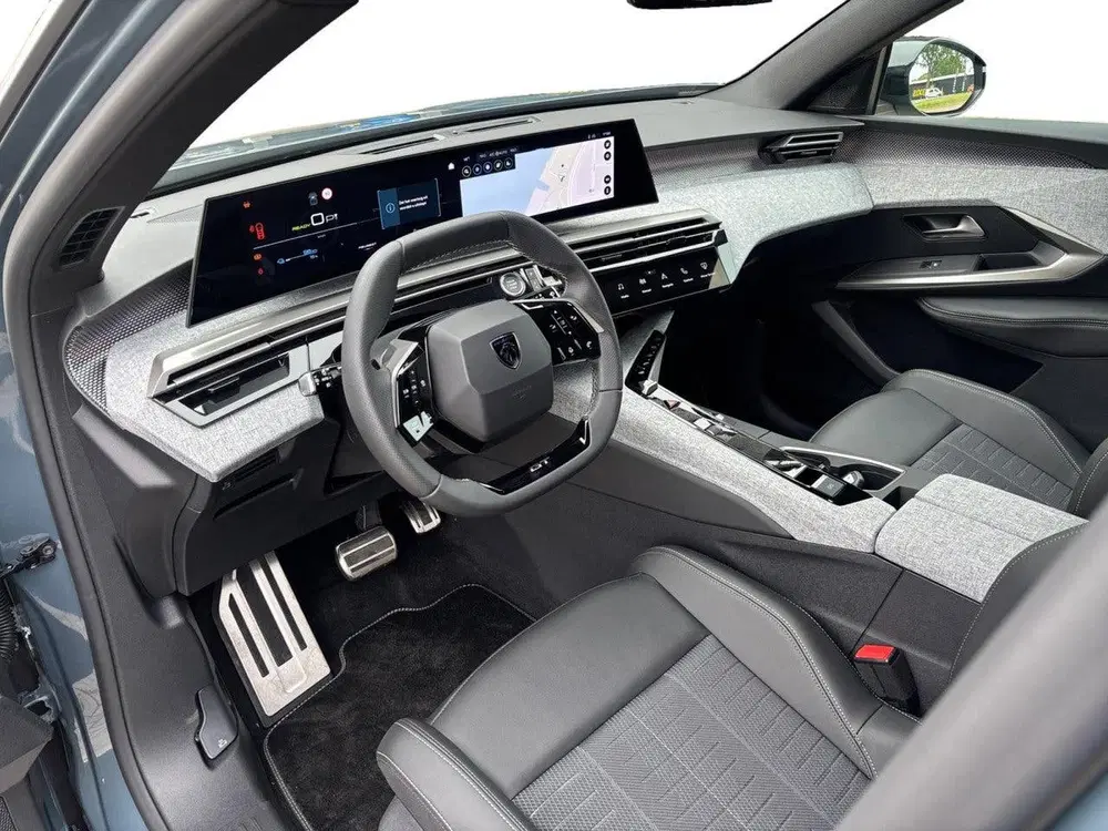 Peugeot 5008 GT EV 97kWh 230pk uit 2026, foto 11