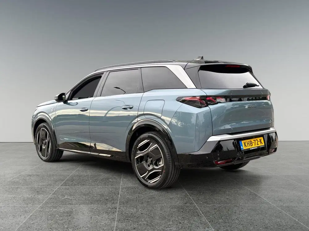 Peugeot 5008 GT EV 97kWh 230pk uit 2026, foto 3