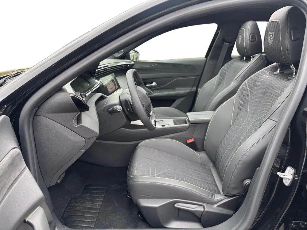 Peugeot 308 SW GT 1.2 Hybrid 145pk e-DCS6 uit 2026, foto 10