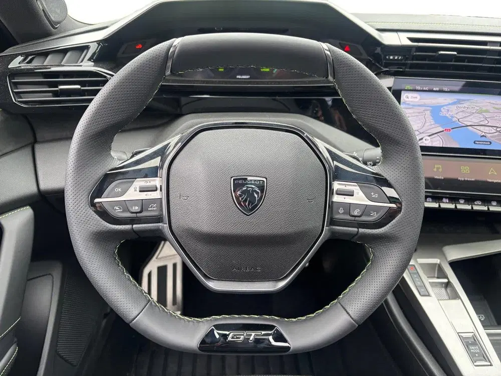 Peugeot 308 SW GT 1.2 Hybrid 145pk e-DCS6 uit 2026, foto 13