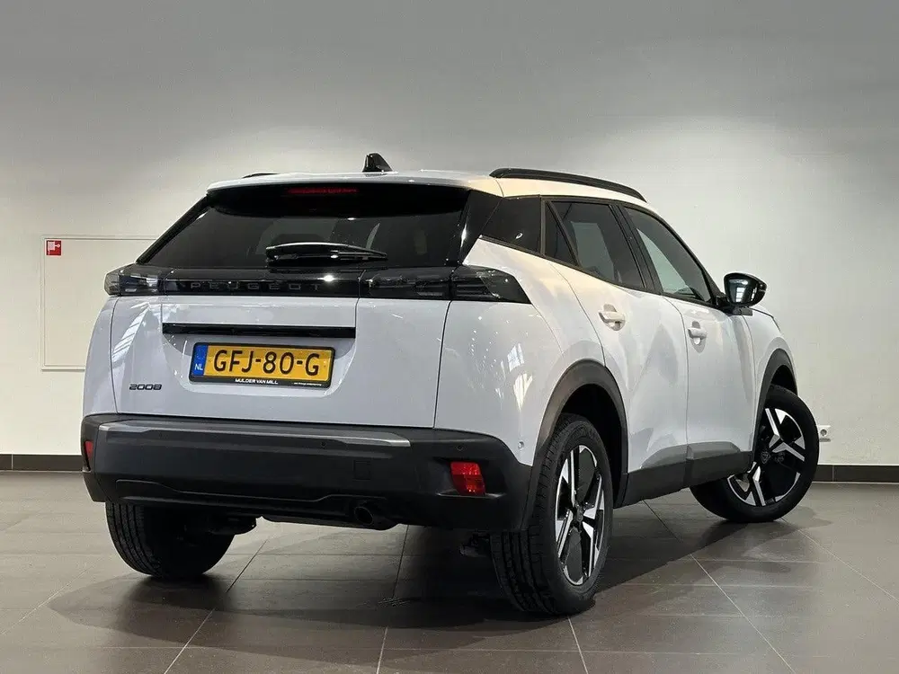 Peugeot 2008 Allure 1.2 Turbo 100pk uit 2024, foto 5