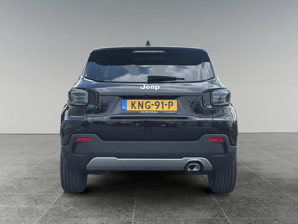 Jeep Avenger Summit 1.2 e-Hybrid 100pk uit 2026, foto 4