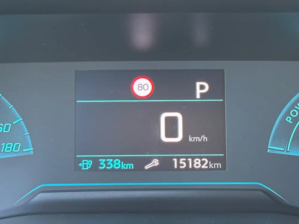Peugeot 208 Style EV 3-FASEN 50kWh 136pk uit 2024, foto 14