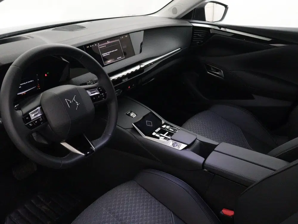 DS Automobiles DS 4 DS DS 4 130 PK Automaat Bastille uit 2024, foto 3
