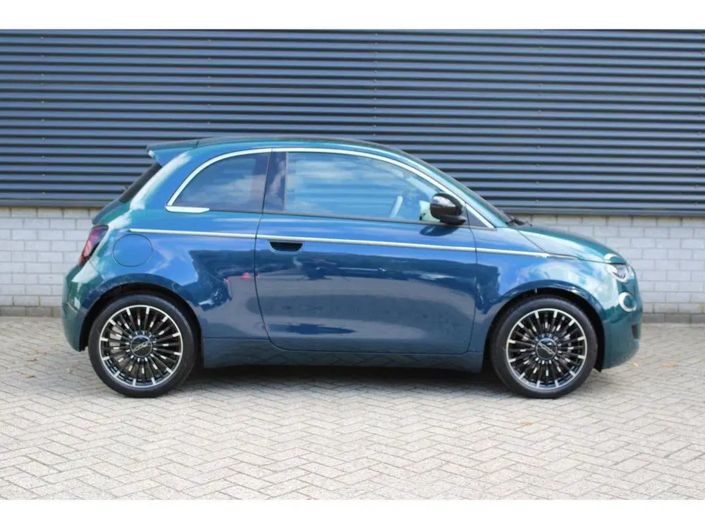 Fiat 500 1.0 Hybrid La Prima (bj 2026) uit 2026, foto 5