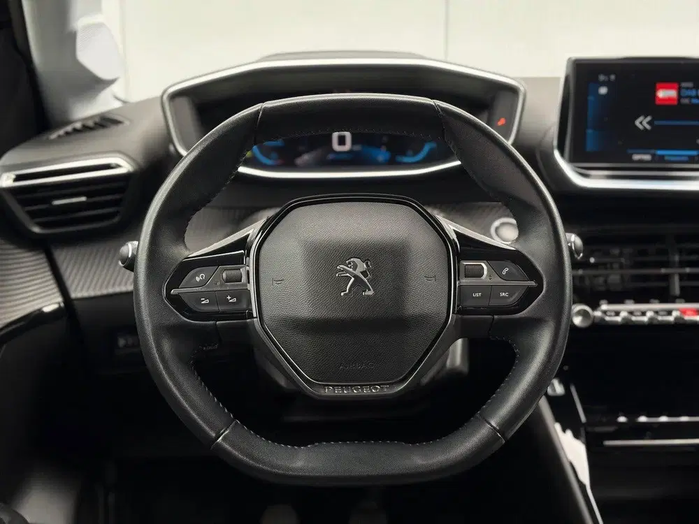 Peugeot 208 Turbo 100pk Blue Lease Allure uit 2021, foto 14