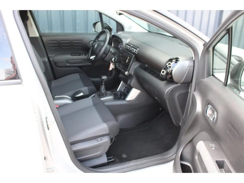 Citroën C3 Aircross 1.2 PureTech S&S Business Navigatie uit 2020, foto 12