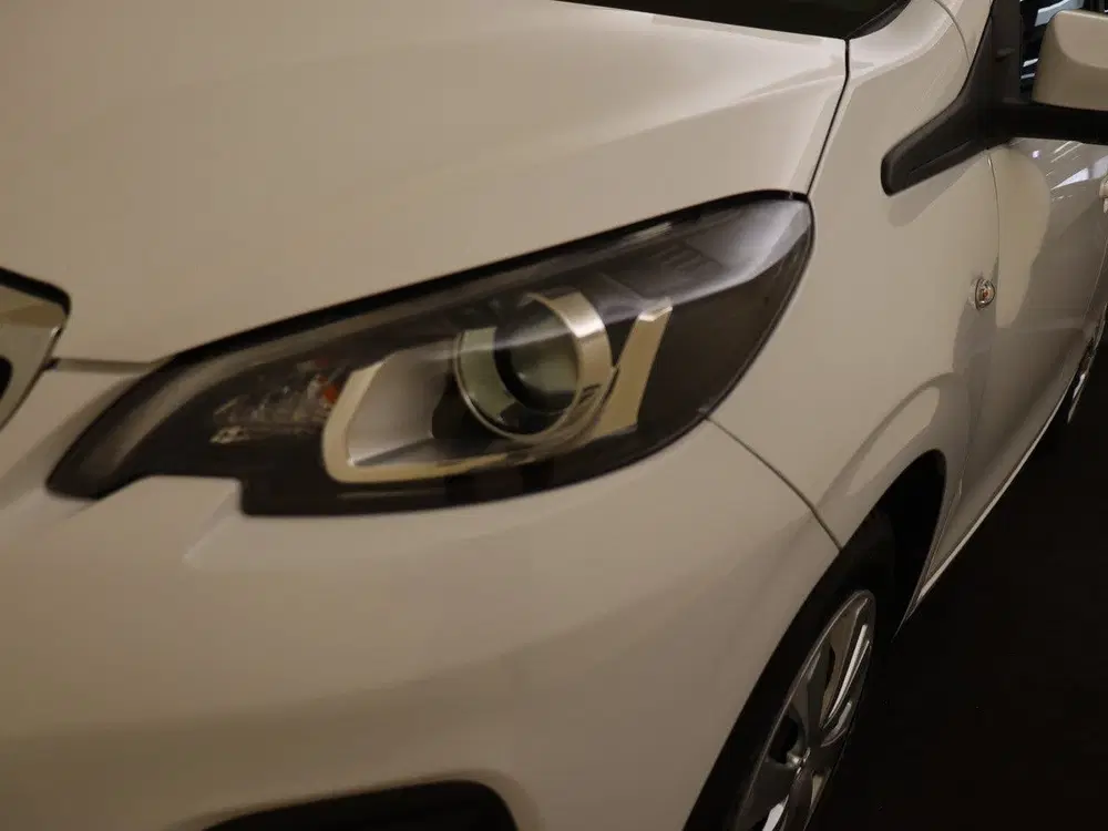 Peugeot 108 1.0 e-VTi Active Airco uit 2021, foto 10