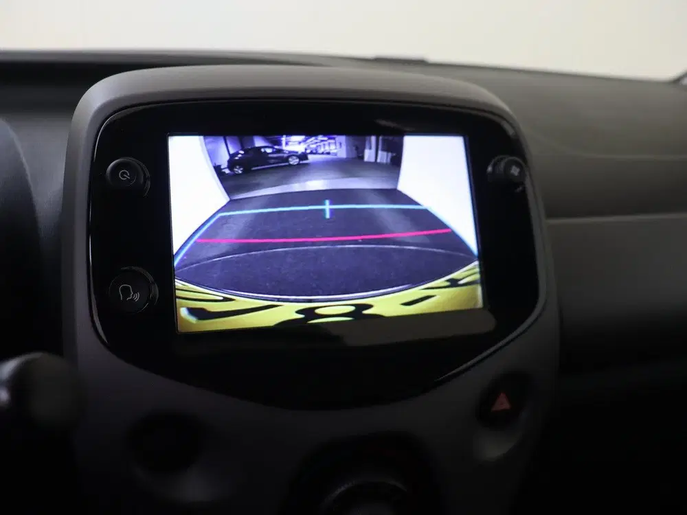 Peugeot 108 1.0 e-VTi Active Airco uit 2021, foto 13