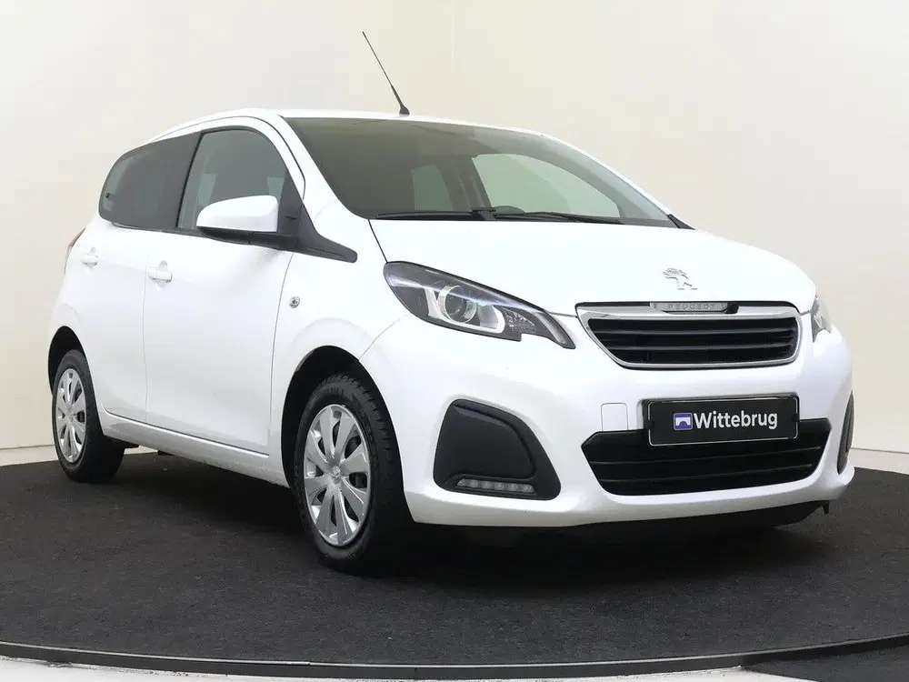 Peugeot 108 1.0 e-VTi Active Airco uit 2021, foto 3