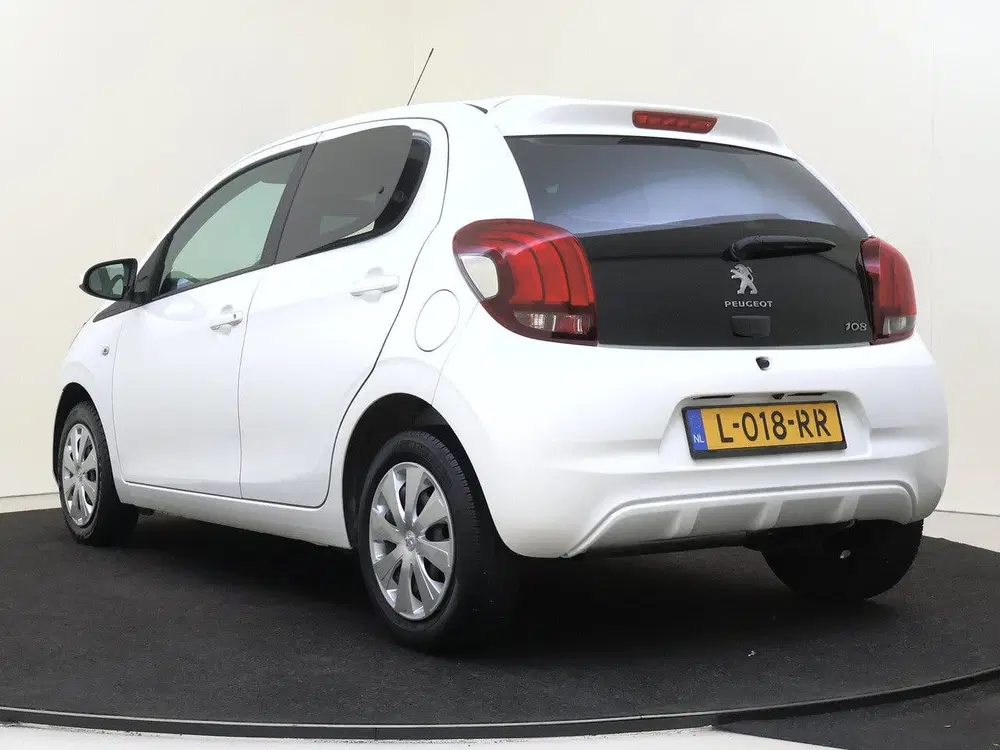 Peugeot 108 1.0 e-VTi Active Airco uit 2021, foto 4