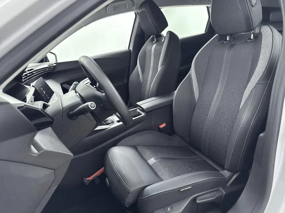Peugeot 308 SW 130pk Active Pack Business uit 2025, foto 13