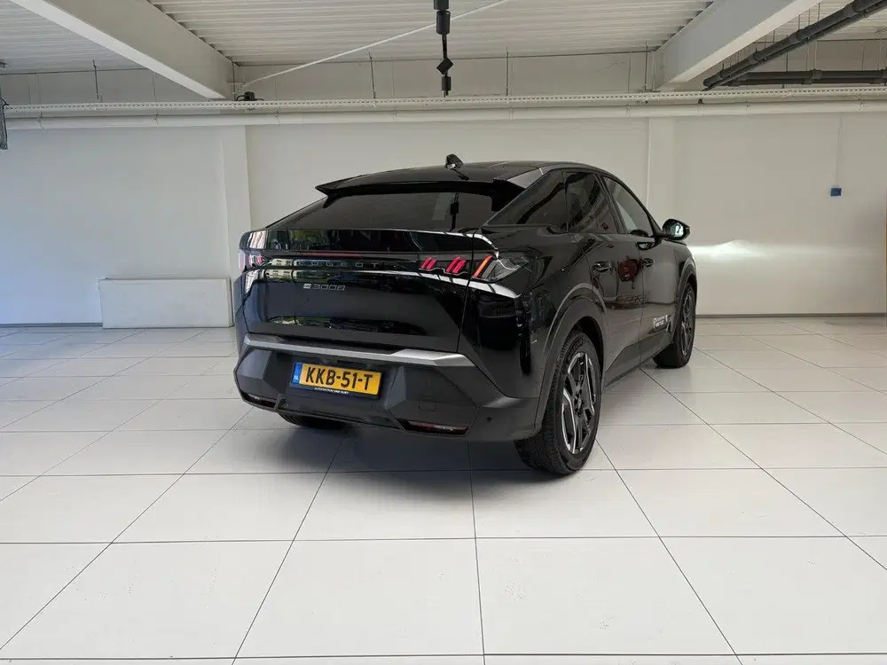 Peugeot 3008 Allure Avantage 210 73 kWh uit 2026, foto 2