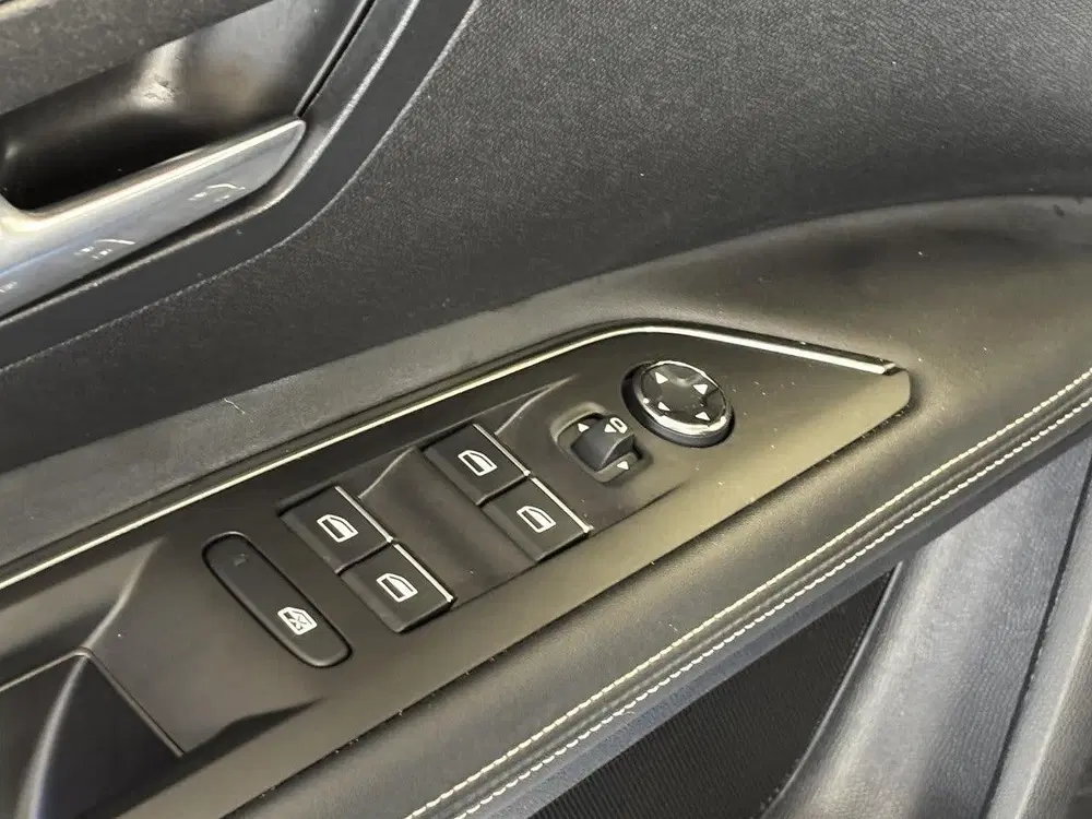 Peugeot 3008 1.2 PureTech GT uit 2022, foto 11