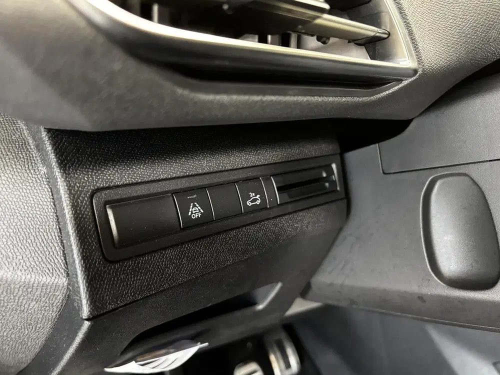 Peugeot 3008 1.2 PureTech GT uit 2022, foto 14