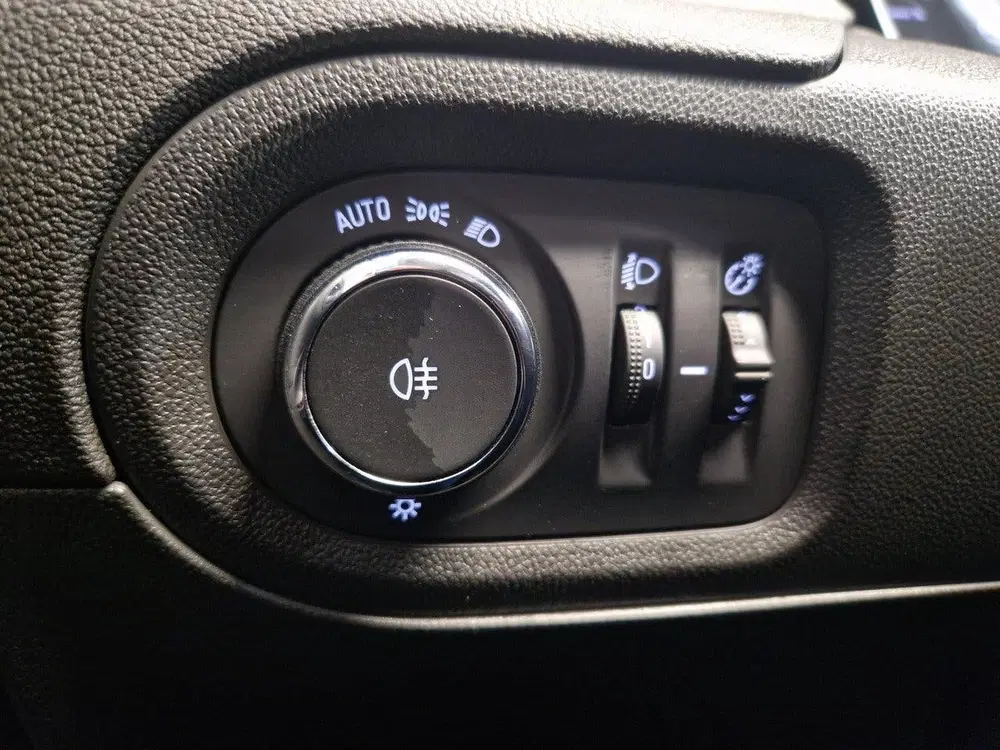 Opel Grandland 1.6 Turbo Plug-In Hybrid Business Elegance uit 2021, foto 13
