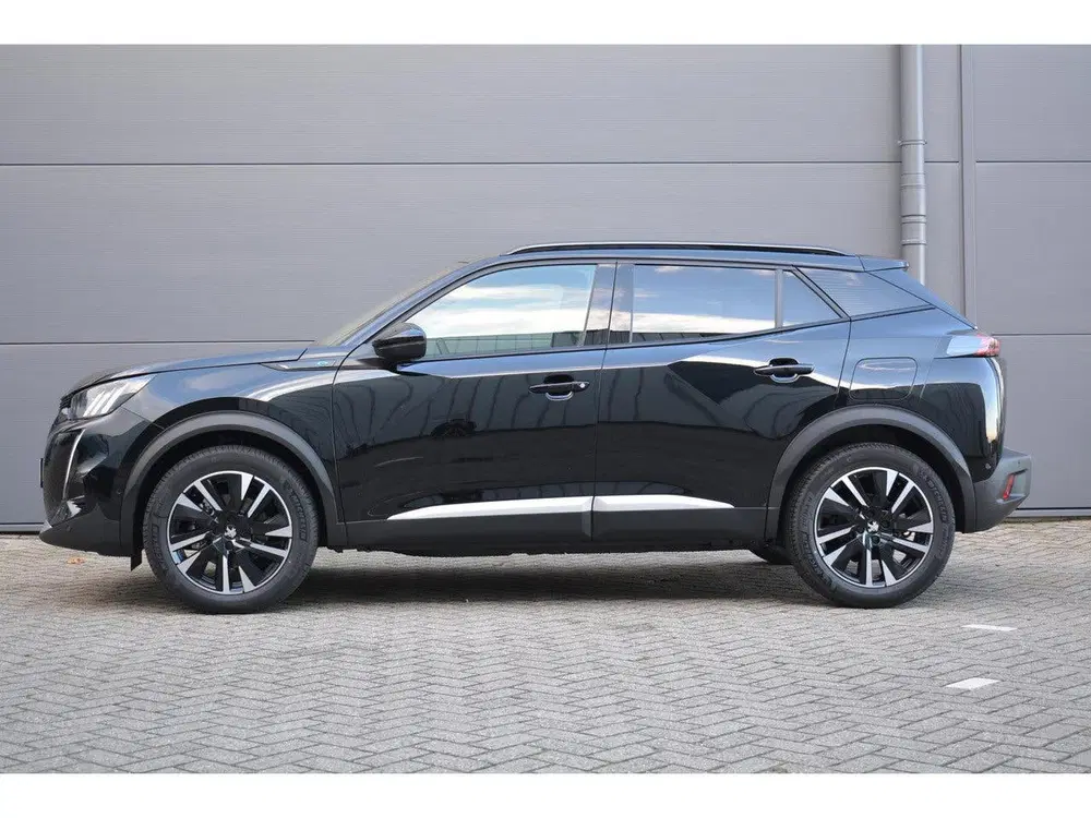 Peugeot 2008 EV GT 50 kWh 136pk uit 2023, foto 2