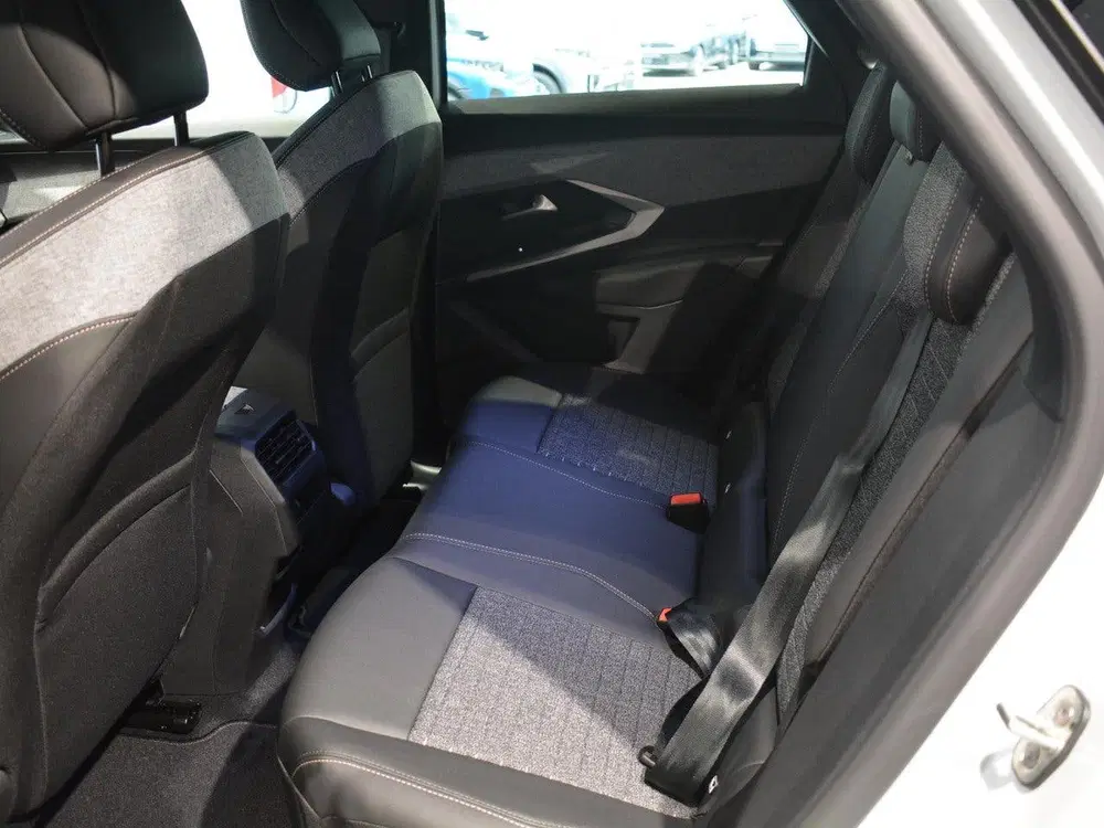 Peugeot 3008 Allure Avantage 210 73 kWh uit 2026, foto 12