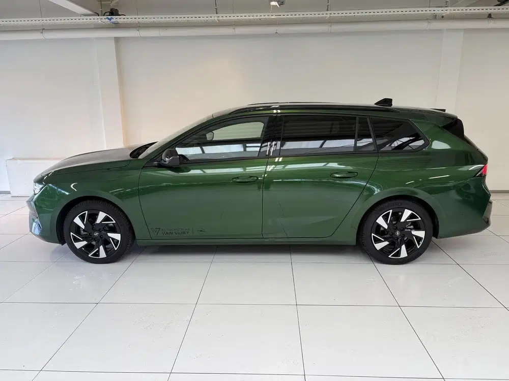 Opel Astra Sports Tourer 1.2 Turbo Hybrid Business Ed uit 2026, foto 2