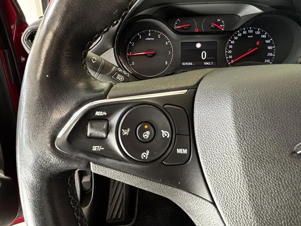 Opel Crossland 1.2 Turbo Elegance uit 2022, foto 15