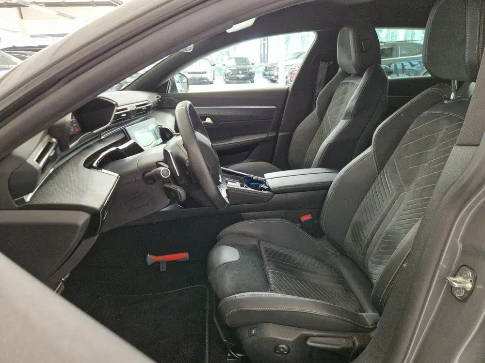 Peugeot 508 SW 1.6 HYbrid 180 GT 7 uit 2024, foto 15